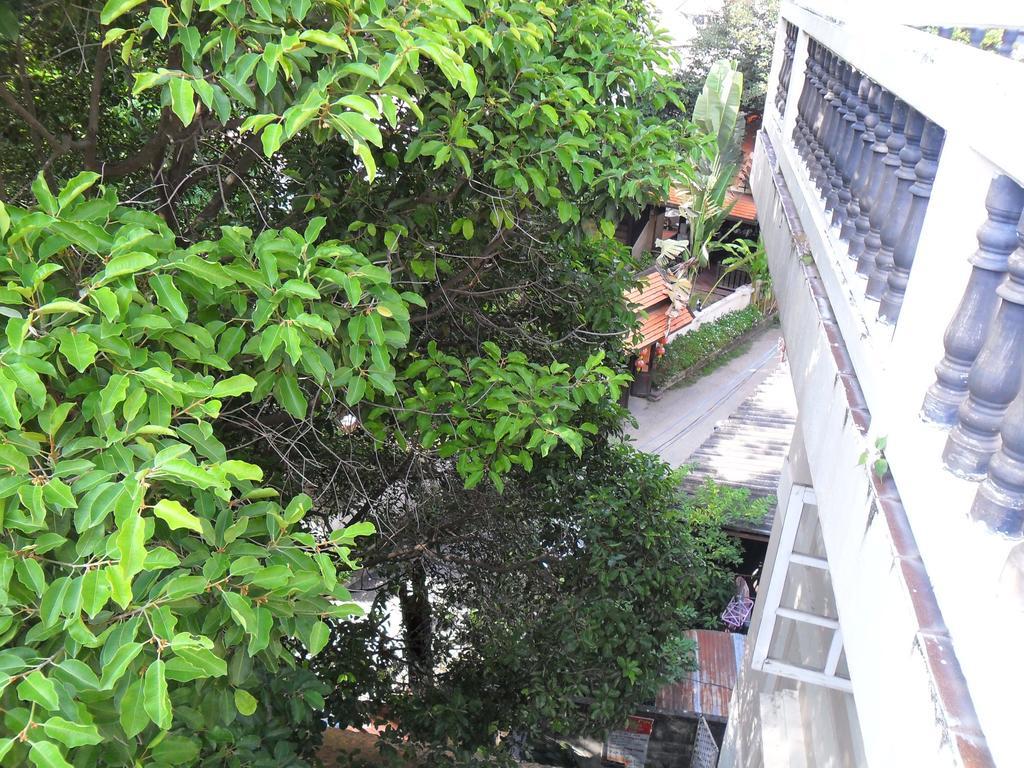 Chiangmai Inn Guesthouse Csiangmaj Kültér fotó