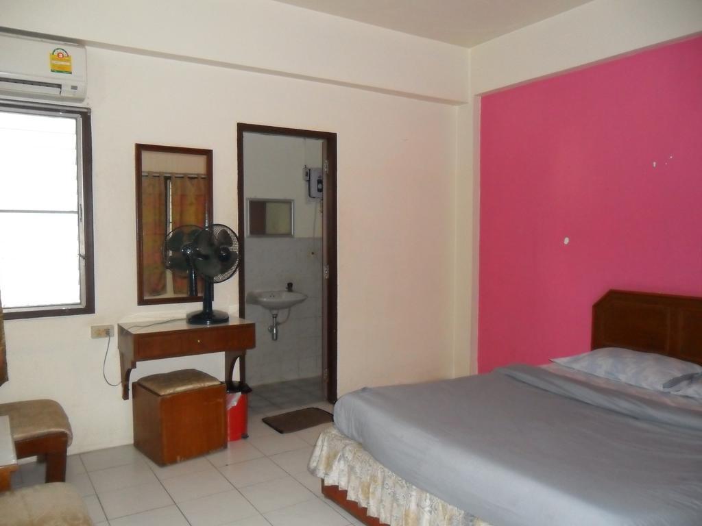 Chiangmai Inn Guesthouse Csiangmaj Kültér fotó