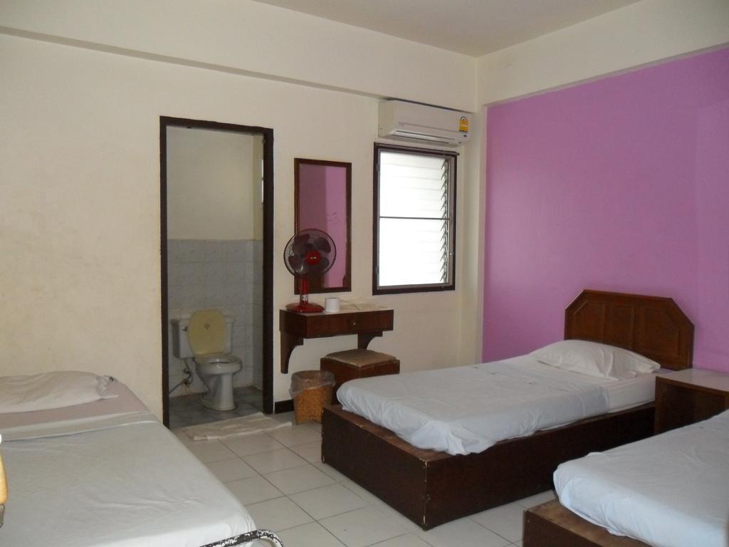 Chiangmai Inn Guesthouse Csiangmaj Kültér fotó