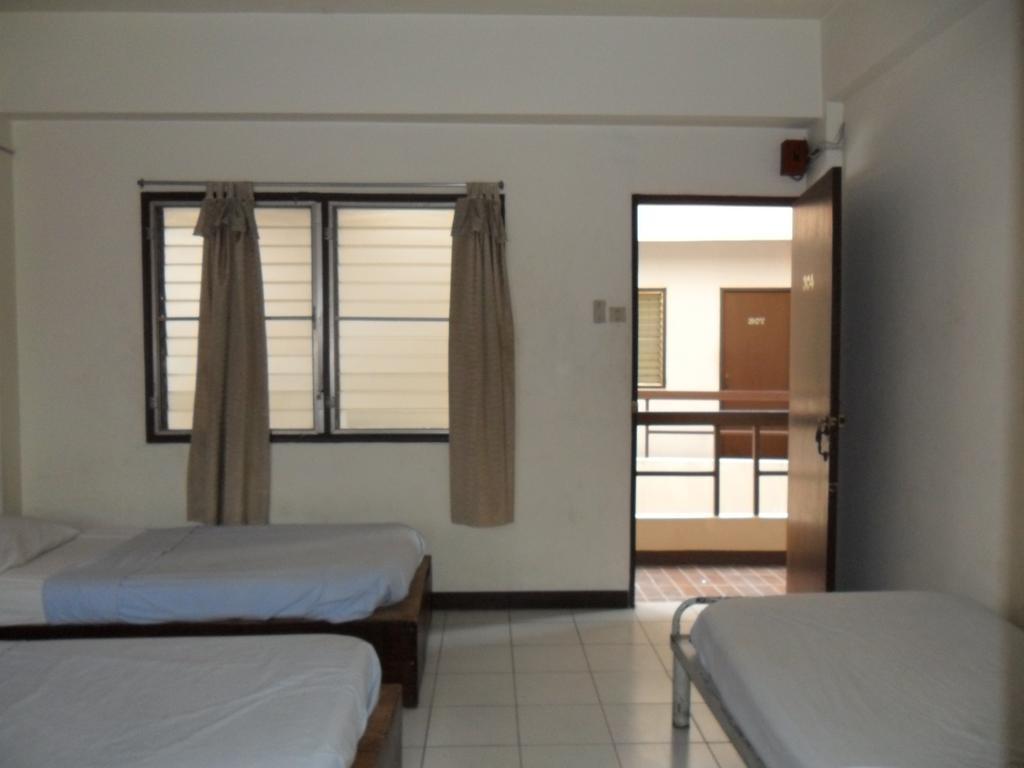 Chiangmai Inn Guesthouse Csiangmaj Szoba fotó