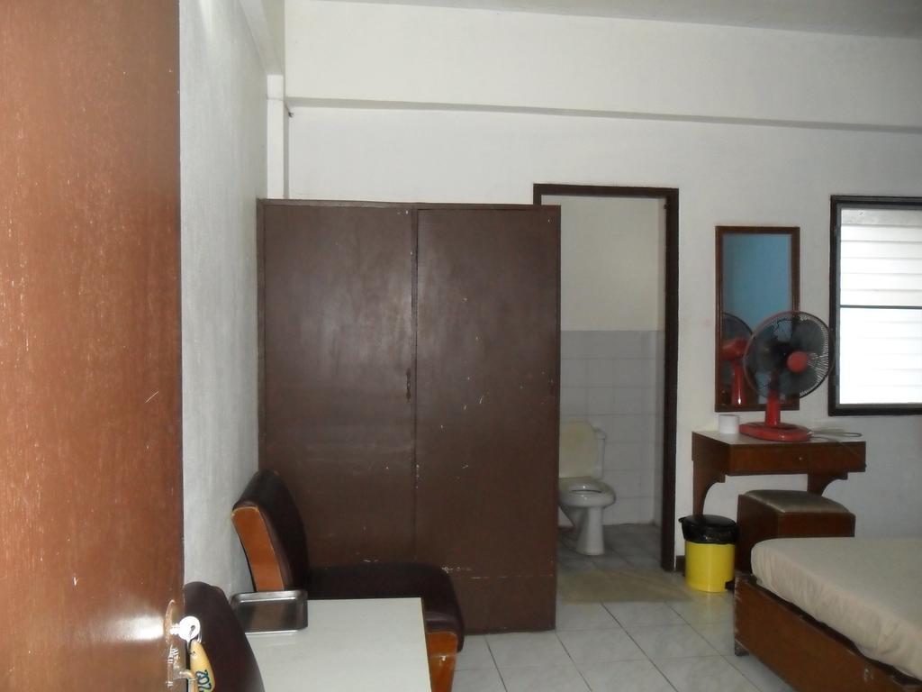 Chiangmai Inn Guesthouse Csiangmaj Szoba fotó