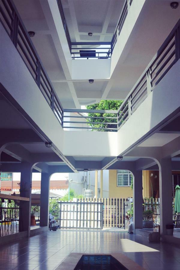 Chiangmai Inn Guesthouse Csiangmaj Kültér fotó